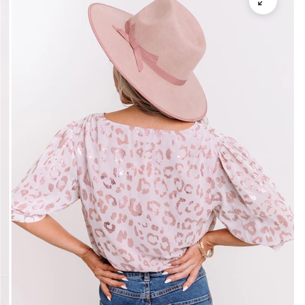 SPOTLIGHT SPECTACLE LEOPARD BODYSUIT IN BLUSH - Picture 4 of 9